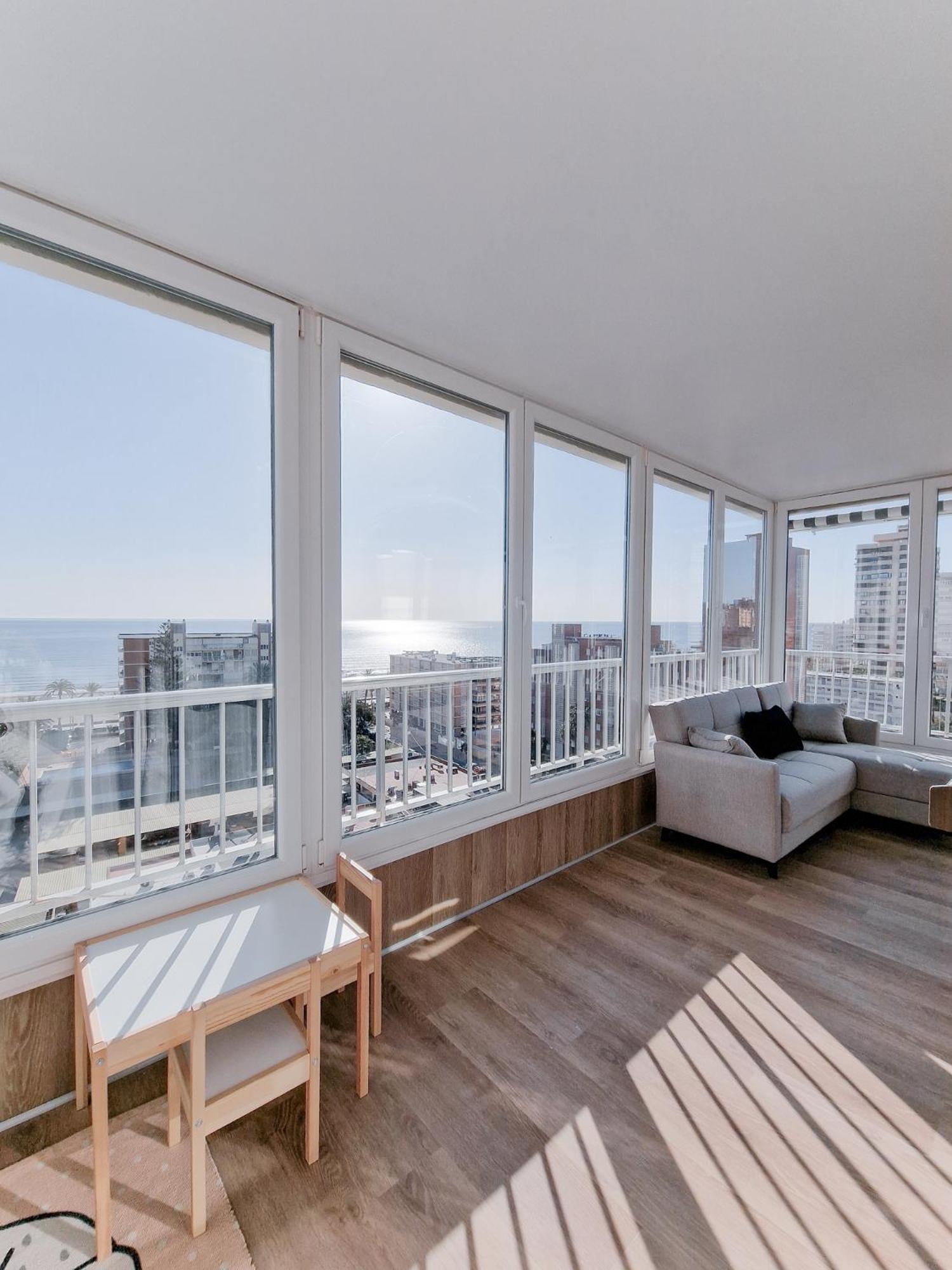 Sea Apartment Alicante Luaran gambar